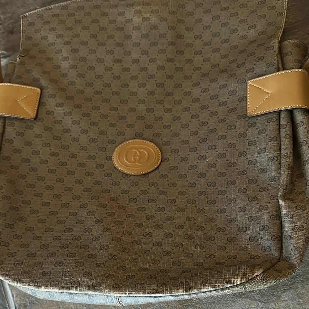 N/A classic gucci